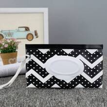 新款便携式轻质卡通婴儿儿童湿巾手拿包湿纸巾容器分配器按扣带袋、纸巾盒架、餐巾架、节日家庭聚会、厨房餐桌装饰适用于家庭厨房卧室客厅餐厅、家居装饰配件、装饰盒、女性婚礼礼物、夏季旅行节日必备品 - 白色 - 查看 8