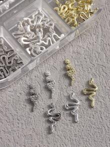 6Grids 3D Goud Zilver Slang Nagelbedels Metaallegering Slang Decoraties Gotische Punk Stijl Nagel Strass Bling Manicure Sieraden Accessoires