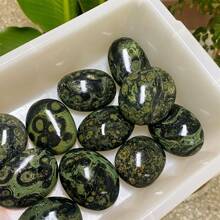 1pc Natural Pietersite Palm Stone, Specimen Touchstone, Natural Raw Pietersite For Handling, Home Decor, Party Decor, Aquarium Decor, Home Craft, 5-6cm/Each Natural Stone Is Unique, Reference Photo Only, Please Do Not Purchase If Bothered