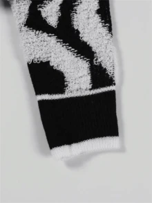 FQLWL Fall Y2K Colorblock Cardigan Sweater Woman V-Neck Button Cropped Sweaters Casual Long Sleeve Warm Knit Outerwear - Black - View 6