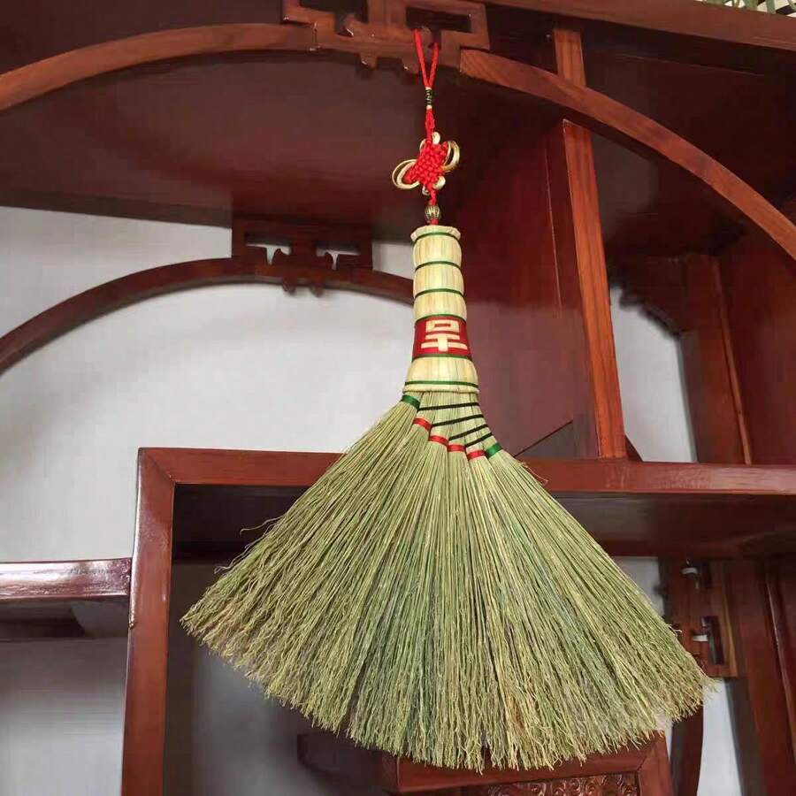 Handmade Woven Bedside Table Sweep Cleaning Broom, Random Color & Style Viral Design Small Broom - Multicolor - View 1