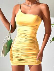 Vestido Midi Colado Ajustável Feminino Plissado Lindo Blogueiras - Amarelo - Visão 2