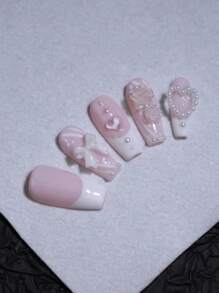 3D 心形蝴蝶结指甲饰淡粉色手工指甲甜美可爱美甲设计 100% 手工制作按压指甲 10 片棺材色中长指甲片指甲可重复使用假指甲适合四季美甲设计礼物送给女孩的美甲用品指甲