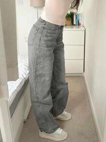 New Arrival Hot Selling European And American Street Style Mid-Waist Loose Casual Pocket Rivet Design Washed Women Jeans