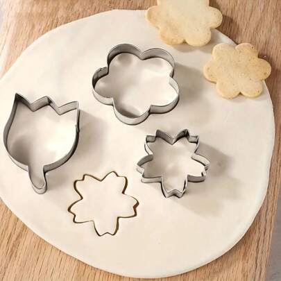 3pcs Stainless Steel Flower Shaped Cookie Cutters, Stainless Steel Biscuit Mold, Flower Shaped Mold, Rose Flower Cookie Mold For Mother's Day, Easter Cookie Baking, Pastry DIY, Cake And Bread Cutting