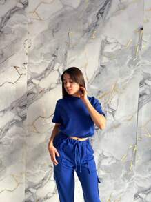 Conjunto de dos piezas para mujer: top informal de manga corta con cuello redondo y pantalones largos con bolsillo con cordón - Azul - Ver 3