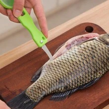 Manual Fish Scale Remover, Home Use Scaled Fish Scraper, Professional Fish Scaling Kitchen Fish Skinning Tool With Cover - Multicolor - View 4