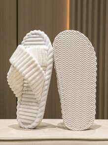 Modische Hausschuhe Frauen Indoor leicht Plüsch Zuhause bequeme Schlafzimmer Hausschuhe Frau flacher Absatz Paar Sandalen Frauen Herbst Winter offene Zehe rutschfeste Hausschuhe für Zuhause geräuschlos - Weiss - Übersicht 5