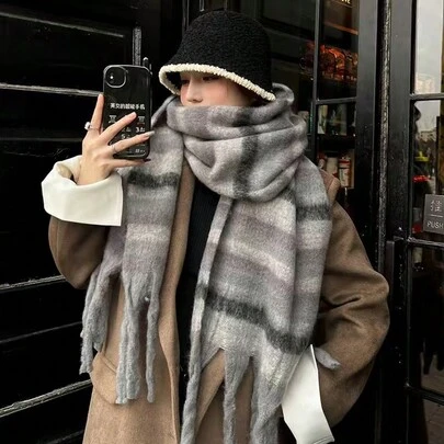 1pc Elegant Plaid Scarf For Women, High-Grade Versatile Thick Warm Shawl For Autumn And Winter