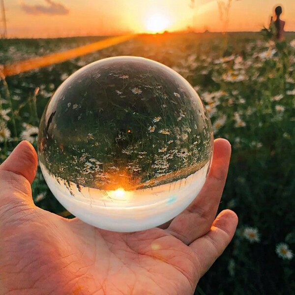 1 60mm/80mm/100mm Clear Crystal Ball, Glass Ball Decoration, Crystal Ball Decoration, Suitable For Photography, Meditation, Divination, Feng Shui, Family And Neighbors Gifts