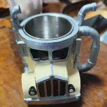 Taza de café con forma de camión semi, taza de café de acero inoxidable con diseño creativo de camión, taza de café con forma de tráiler, regalo para amantes del café y los camiones para el Día del Padre - Multicolor - Ver 8