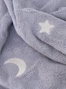 1件套毛巾/浴巾（1条浴巾+1条面巾），珊瑚绒材质，星月刺绣，钩编工艺，厚实吸水柔软面巾/浴巾套装，家居浴室适用，女士情人节礼物，生日礼物，男女朋友家居浴室装饰，秋季装饰，返校季装饰，美容院家用浴室浴巾，美容院、酒店、运动、家居必备，毛巾，护肤浴巾