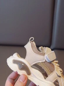 Sandalias con suela blanda y calada, antideslizantes, para niños y niñas, de tejido de malla transpirable, perfectas para el verano y uso casual en la playa para niños pequeños
