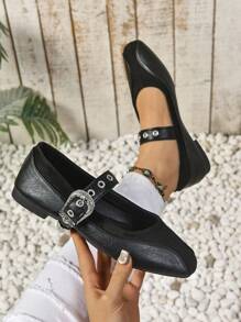New Style Comfortable Casual Strap Flat Shoes With Square Toe
