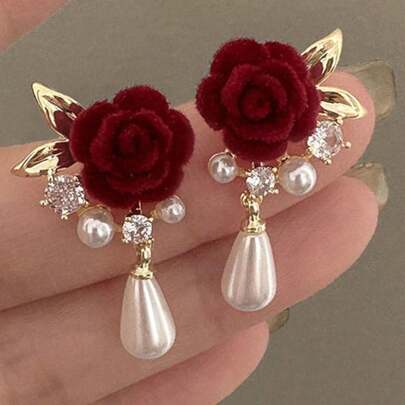 1 Pair Red Velvet Rose Faux Pearl With Rhinestone Dangle Earrings