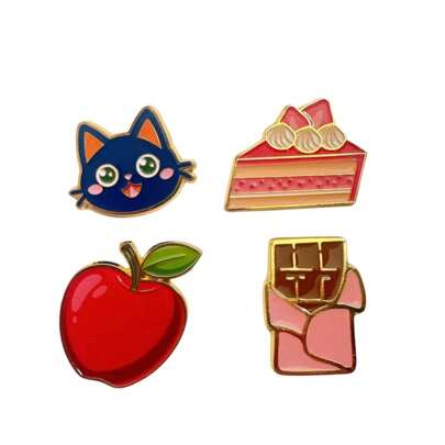 Broche/insignia de metal con diseño adorable de gato de dibujos animados, chocolate, pastel, manzana para hombres y mujeres
