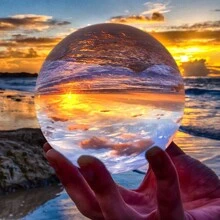 1 60mm/80mm/100mm Clear Crystal Ball, Glass Ball Decoration, Crystal Ball Decoration, Suitable For Photography, Meditation, Divination, Feng Shui, Family And Neighbors Gifts