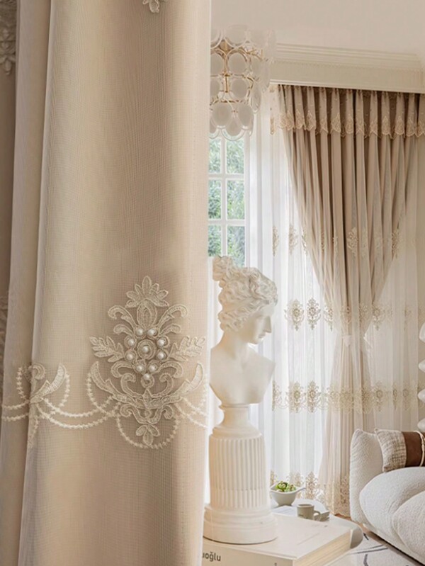 قطعة واحدة من الستائر المزدوجة الطبقة مطرزة باللؤلؤ والتصميم الروكوكو الفرنسي لغرفة النوم والصالة والشرفة، ستائر معتمة