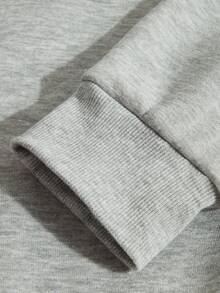 女士落肩运动衫，棉质上衣，红色帆布鞋印花，春秋圆领宽松大码运动衫