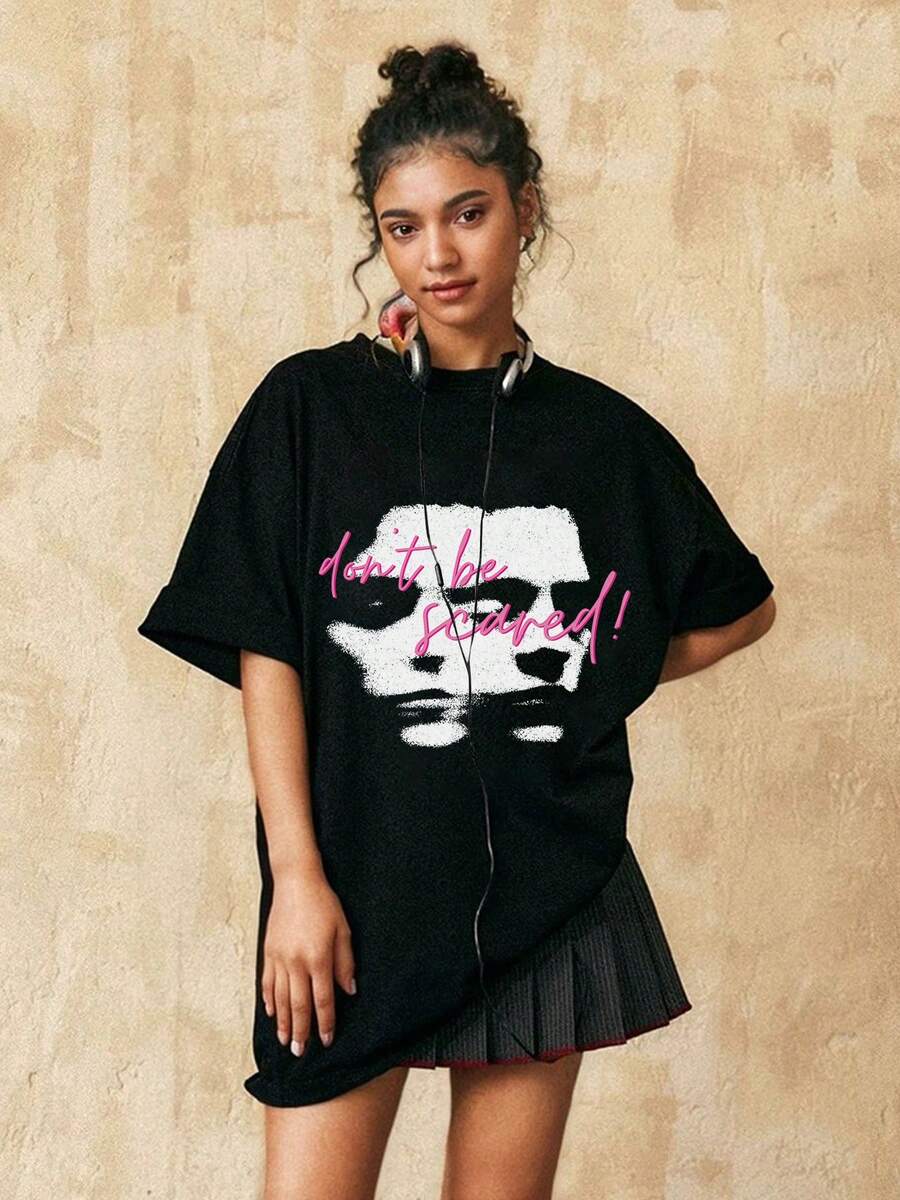 性感女孩脸女式 T 恤宽松款粉色字母设计复古街头服饰衬衫上衣