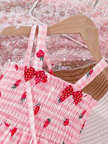 Young Girls' Spring/Summer Love Plaid Strawberry Print Ruffle Hem Bow Decor Cute Vacation Style Strap Dress With Matching Sling Bag - Pink - View 3