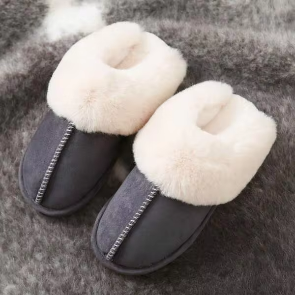 Cozy Women's Slip-On Moccasins With Non-Slip Platform - Ideal For Winter Home Comfort In Soft Plush Fleece Warm House Slippers Women Shoes