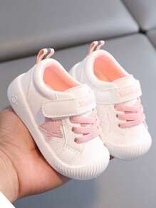 1 par de zapatos nuevos de primavera/otoño para niños pequeños de interior/exterior con suela blanda antideslizante, puntera redonda, suela protectora transpirable de malla, de fácil puesta y quitado con cinta mágica, estilo casual, adecuados para niños y niñas de 6 meses a 3 años