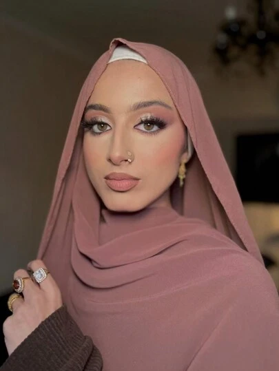 1 pieza Hiyab de mujer de color liso de gasa con perlas falsas, suave pañuelo conservador de unicolor, adecuado para el uso diario de mujeres con abaya para vestir