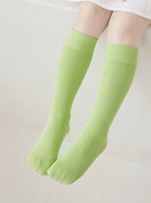 1 Pair Kids Stripe Socks, Simple Solid Color Vertical Stripe Design, Soft & Comfortable Knee-High Socks - Multicolor - View 4