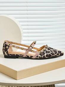 Leopard Print Flat Comfortable Casual & Fashion Rivet Decor Women Loafers