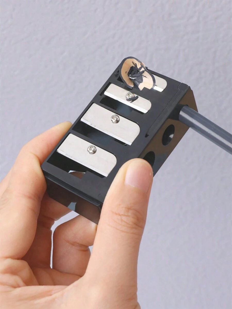 1支装高端黑色四孔眼线眉笔化妆笔削笔器，配备便捷多功能滚轮工具设计，适用于化妆、房间装饰、梳妆台、旅行、卧室、化妆配件、圣诞礼物、化妆工具、廉价好物、礼品、女士礼品、圣诞礼物、赠品、旅行、廉价好物、旅行必备品