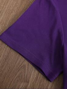 Camiseta de manga corta con cuello redondo, efecto estilizador, con diseño de oso 3D y letras, estilo casual y cómodo para mujer. Camiseta de manga corta morado oscuro para mujer. Prenda de primavera, top de verano, regalo para vacaciones. - Morado - Ver 4
