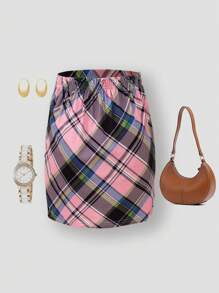 女孩复古校园风粉色格子迷你裙，春夏