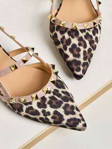Leopard Print Flat Comfortable Casual & Fashion Rivet Decor Women Loafers