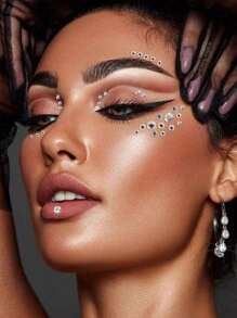 900pcs/Sheet Colorful Eyes Makeup Diamond Decoration Stickers Holiday Party Masquerade Short Video DIY Makeup Accessories Concert Bar Shiny Face Tattoo Costume Stickers - Multicolor - View 2