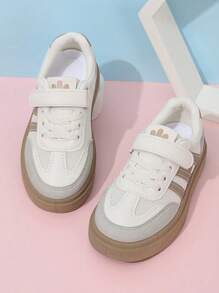 儿童鞋：2023/2024 春/秋季儿童皮革滑板鞋、适合幼儿/小/大男孩和女孩的休闲运动鞋 - 卡其色 - 查看 5