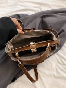 Dedoo Bolsos de diseño de doble cara de estilo retro europeo de moda para damas, fabricados con materiales personalizados resistentes a los arañazos, regalo ideal para vacaciones, bolso para madres de mediana edad, de gran capacidad para satisfacer el uso diario de viajes y compras, se puede llevar al hombro o cruzado, bolso de moda elegante para mujeres
