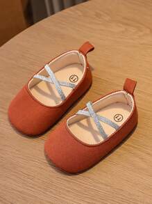 1 Pair Girls Princess Style Soft Bottom Slip-On Toddler Shoes, Suitable For Spring & Autumn