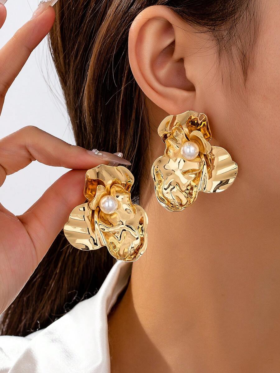 1 对时尚几何人造珍珠耳钉，适合女士，百搭别致的日常配饰和礼物 - 幾何花朵耳環 - 查看 1