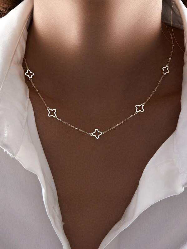 SYMFNY 1 Stück 925 Sterling Silber Cut Out Vier-Blatt Blumen Halskette, charmanter, zarter und modischer Schmuckgeschenk für Frauen, geeignet für den täglichen Gebrauch, Feste, Partydekorationen