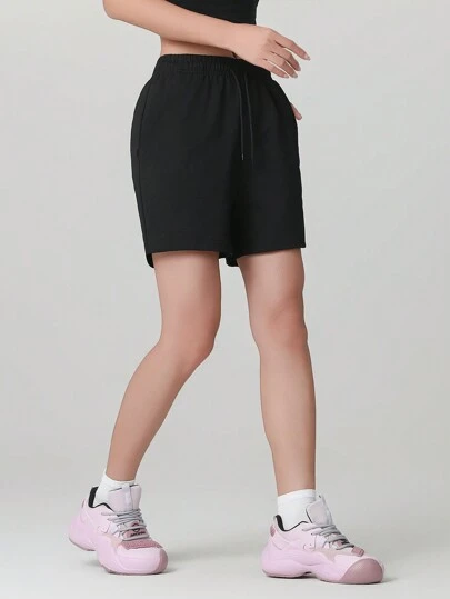 夏季健身单件女式纯色口袋休闲短裤，适合日常穿着、徒步旅行、跑步、骑自行车