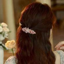 1pc Floral Hairpin With Springs, Rhinestone Elegant Vintage Inspired Hair Clip, Romantic Half-Up Hair Accessory For Women, Suitable For Everyday And Special Occasions Home Bathroom Decor