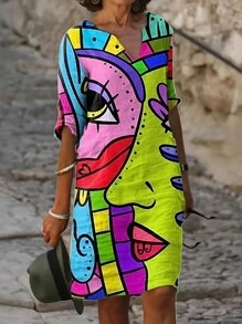 Women's Plus Size Casual V-Neck Dress - Elegant Abstract Face Print, Loose Short Sleeve Fit Autumn Dress For Spring And Autumn, Machine Washable