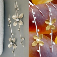 1 paire de boucles d'oreilles vintage bohèmes à fleurs longues, bijoux de mode charmants, cadeau pour les femmes, Saint-Valentin
