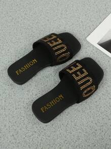 Children's Shoes Girl 2025 Summer New Fashion All Square ToeBright Rhinestone Line With Flat Non-Slip Beach Wear Children's Shoes