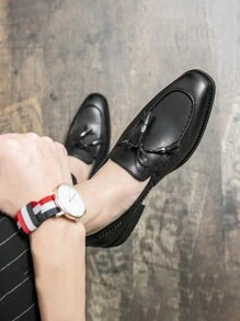 2025 年春季时尚男士韩版休闲一脚蹬乐福鞋，适合商务、正装或休闲装，尖头皮鞋，夜店时尚 - 黑色 - 查看 1