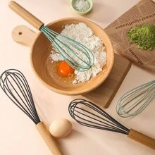 Fouet en silicone avec manche en bois - Tête de fouet noire avec manche en bois - Fouet pour la pâte à pancakes, les œufs et les blancs d'œufs, le mélange de gâteau, le mélange, le jus et les sauces