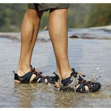 CAMEL CROWN Men's Waterproof Hiking Sandals Closed Toe Water Sandals Athletic Sport Sandals Summer Sandals Beach Sandals For Outdoor