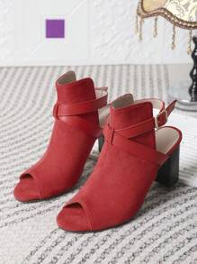 女士红色高跟凉鞋，粗跟镂空露趾鞋，春夏新款时尚百搭户外透气露背厚底高跟凉鞋