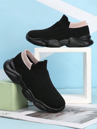 Klassische Kindersocken-Schuhe, Jungen atmungsaktive Freizeitschuhe, neue rutschfeste, leichte Softsohlenschuhe zum Laufen für Jugendliche